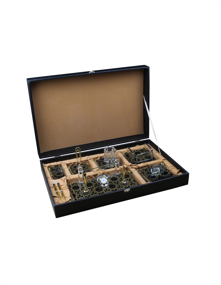 Yozgat Kristal Masa İsimliği 5004